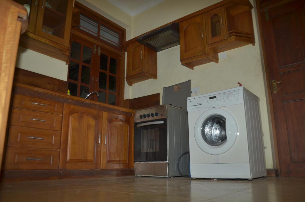 Hotel mandakini Battaramulla Bagian luar foto